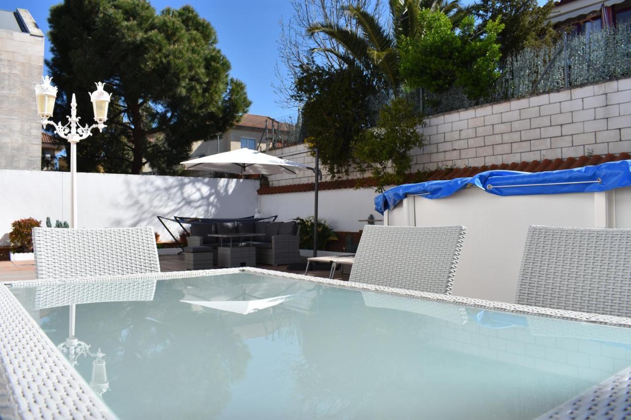 Apartamentos R66 Caceres Luaran gambar
